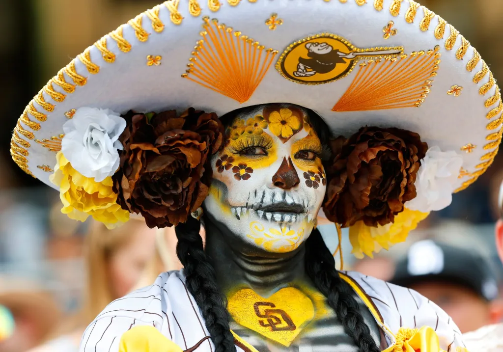 City Connect 2.0? Padres tease Dia de los Muertos theme for 2026