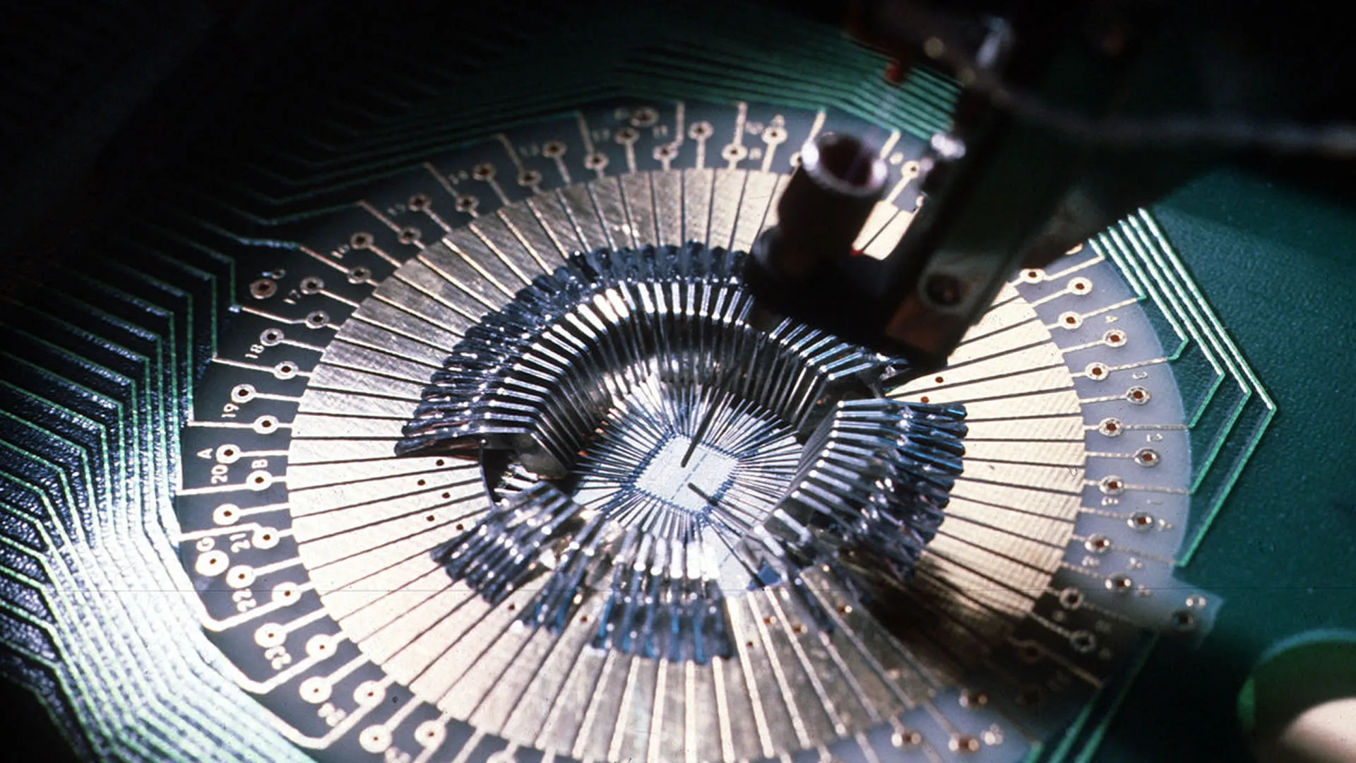 China's new cryogenic trick can reduce 99% of microchip defects