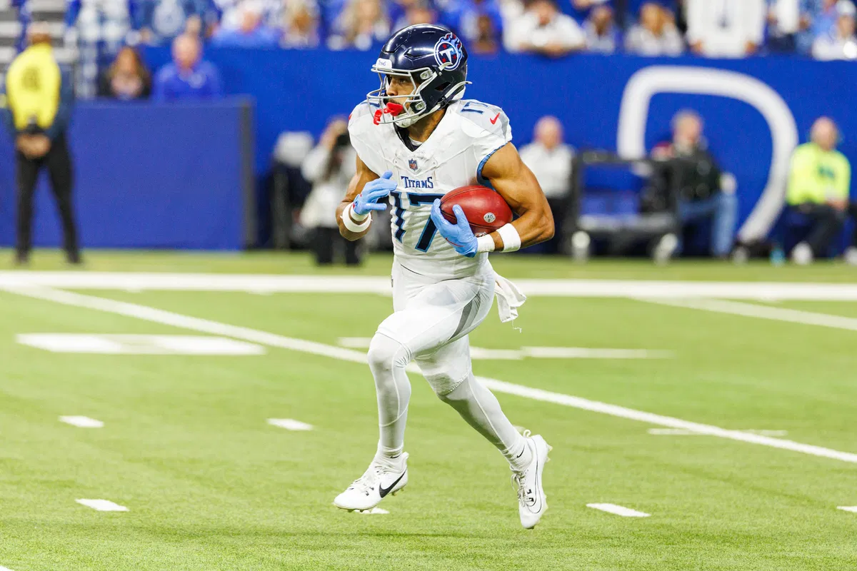 Who Are Chimere Dike’s Parents? All About NFL WR’s Dad Uche Dike & Mom Mary Dike