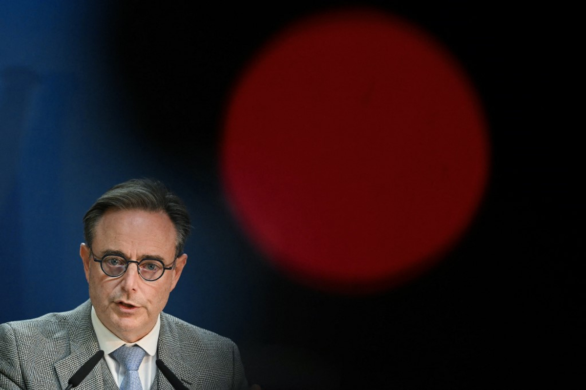 Europe Weighs Joint Debt ‘Plan B’ to Fund Ukraine After Belgium Blocks Reparations Loan