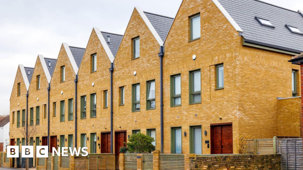 New social housing funding cuts will cause delays, association says