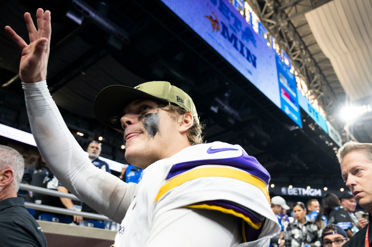 ‘Michigan Man through and through’: J.J. McCarthy enjoys emotional return in Detroit