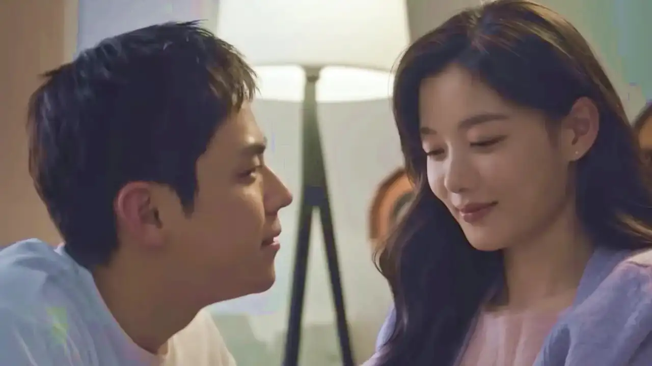 Dear X: Kim Yoo-Jung Breaks Silence On DATING Kim Do-Hoon, Stresses On 'People's Attention'; Kim Young-Dae Asks Rumour 'Real Or Fake?'