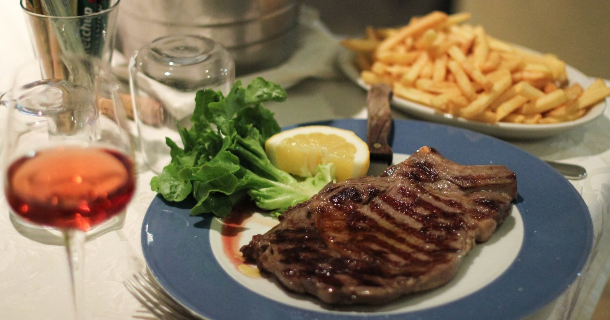 Discount steakhouse chain closed over 600 restaurants, 15 left