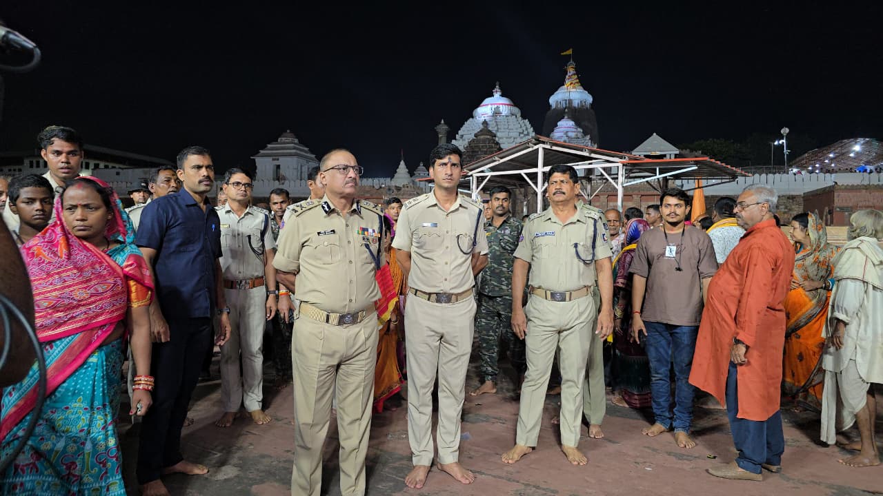 Odisha DGP Reviews Crowd Management at Puri Srimandir Amid Panchuka Festivities