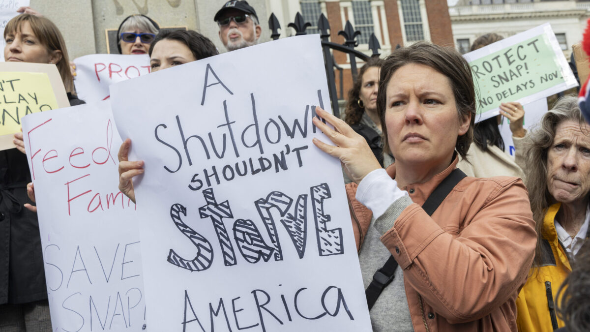 About 1 in 5 Kids Are at Risk of Losing SNAP. Centralized Control Keeps Failing Low-Income Families.