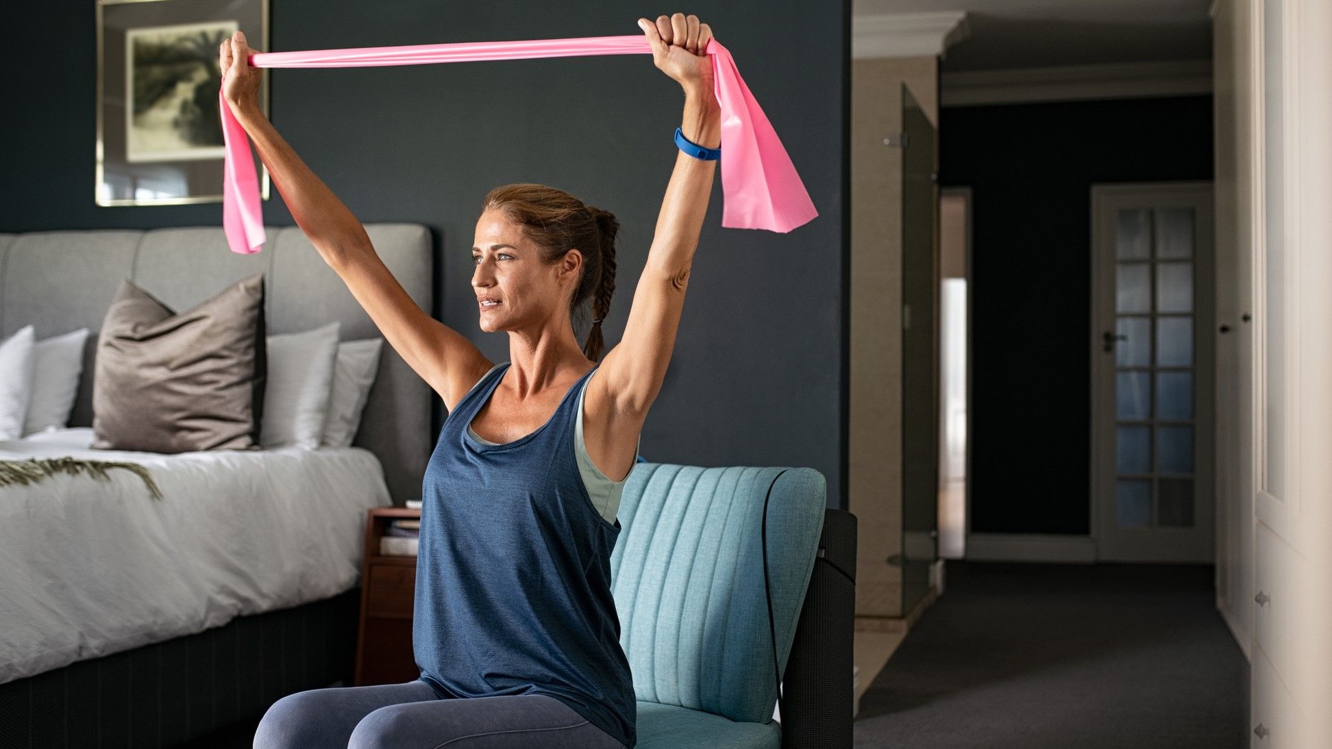 6 seated core moves for office workers over 40