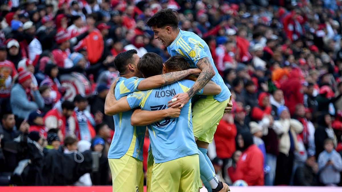 Soccer commentator caught in humiliating hot mic moment during MLS game