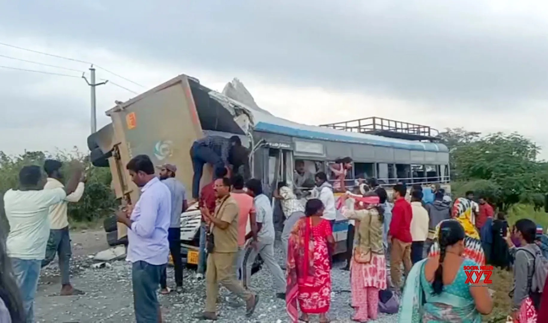 Vice President Radhakrishnan expresses anguish over loss of 20 lives in T’gana accident