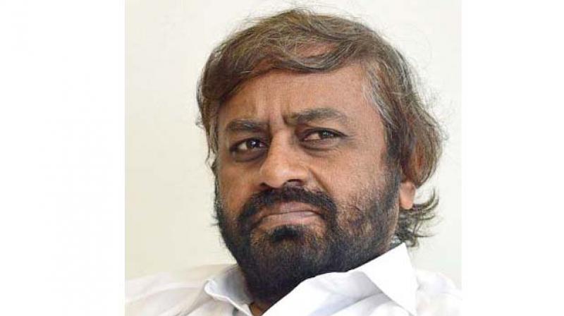 Karnataka Minister Warns of Halting Bandipur Wildlife Safaris