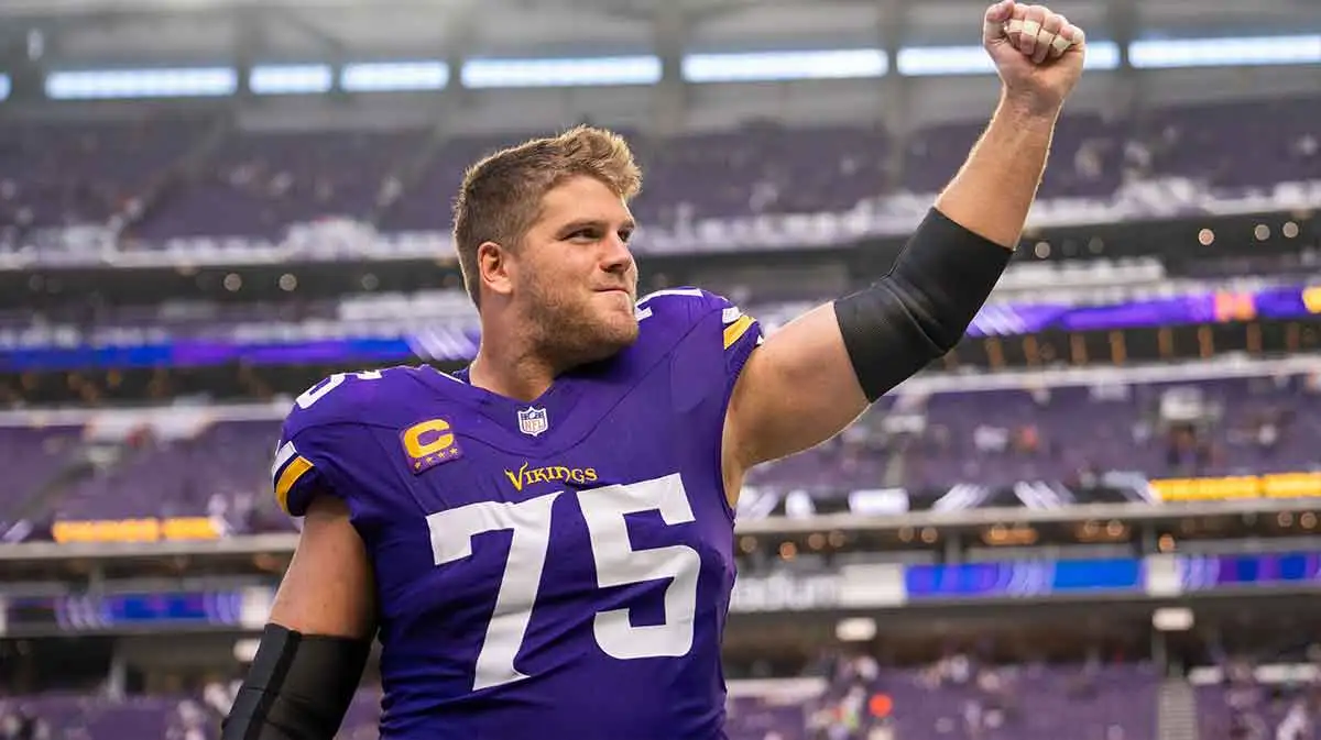 Vikings’ Brian O’Neill, Christian Darrisaw expected to play in Week 9 vs. Lions