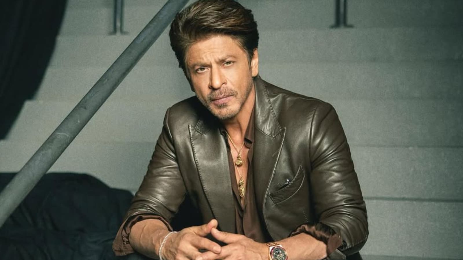 Shah Rukh Khan’s 60th Birthday: Akshay Kumar, Riteish Deshmukh To Vivek Oberoi, Celebs Wish The Actor