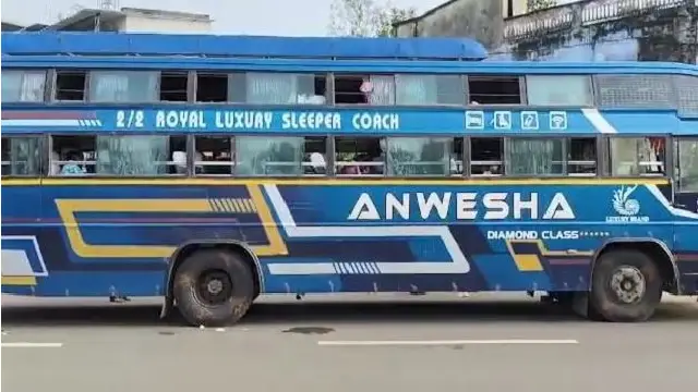 Bus driver suffers heart attack, saves more than 40 passenger lives in Khordha