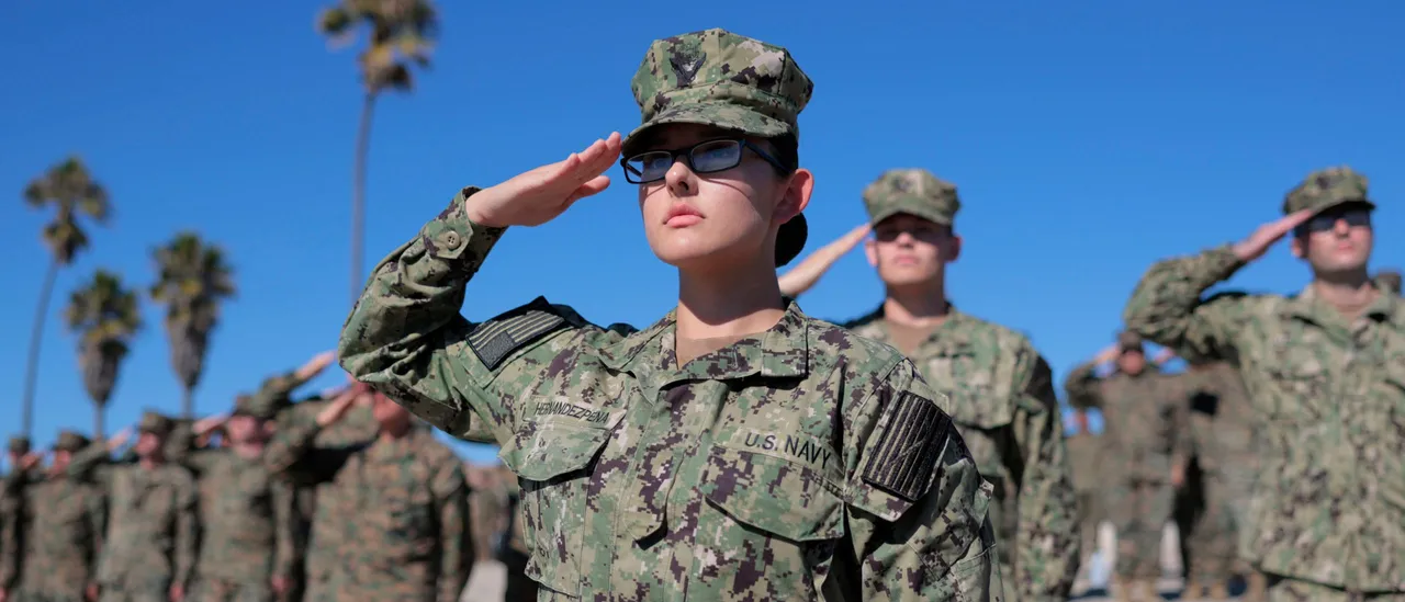 Meet The Mysterious Billionaire Paying American Troops During Government Shutdown