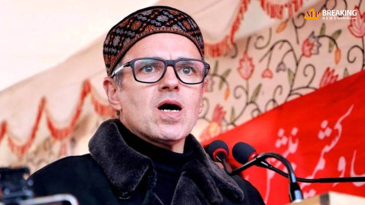 नेशनल कॉन्फ्रेंस में हलचल! पार्टी सांसदों ने CM उमर अब्दुल्ला के खिलाफ खोला मोर्चा, लगाए ये गंभीर आरोप
