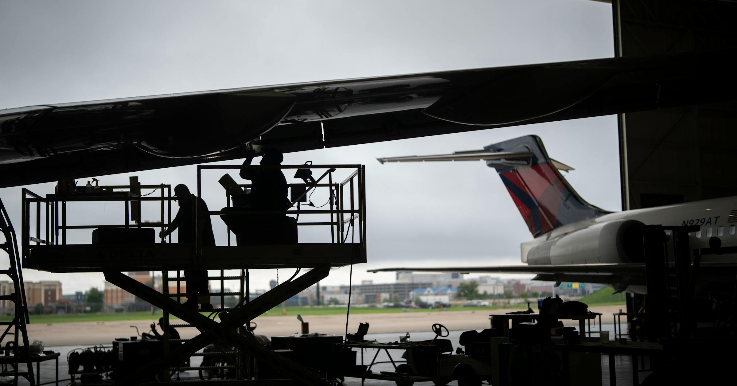 From MSP to Main Street, Minnesota businesses feeling government shutdown