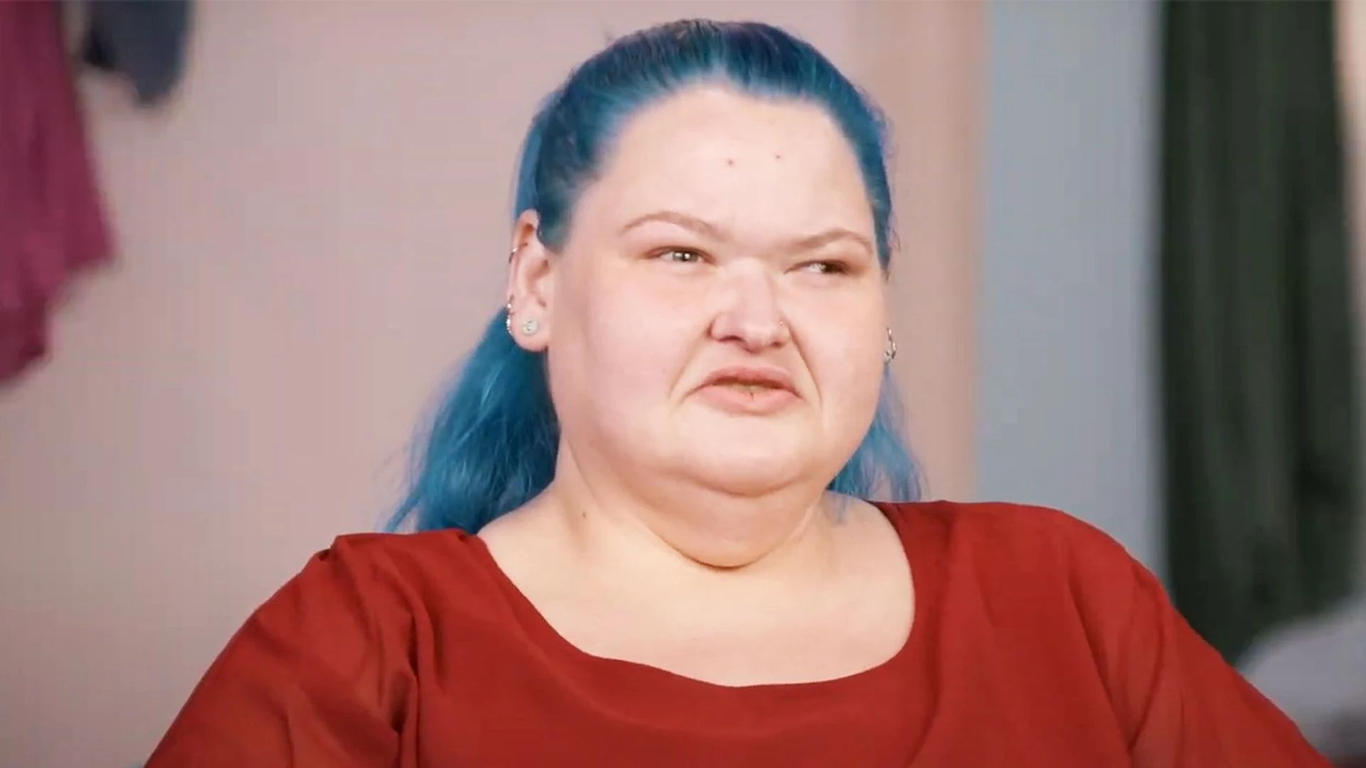 1000lb Sisters star Amy Slaton unveils 200lb weight loss in lace bridal gown: 'My happily ever after!'