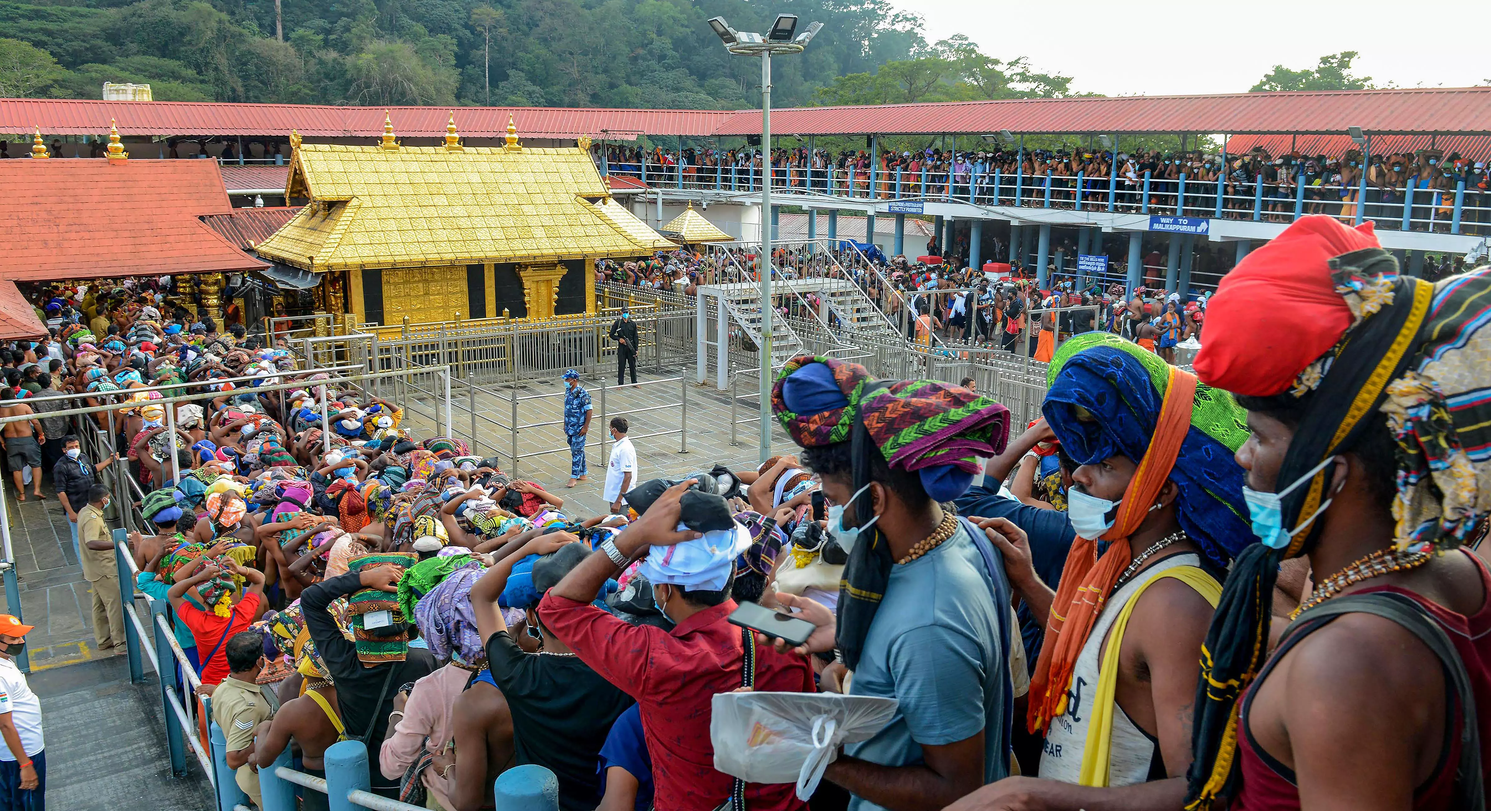 Kerala to Set Up Advanced Speciality Hospital at Nilakkal for Sabarimala Pilgrims