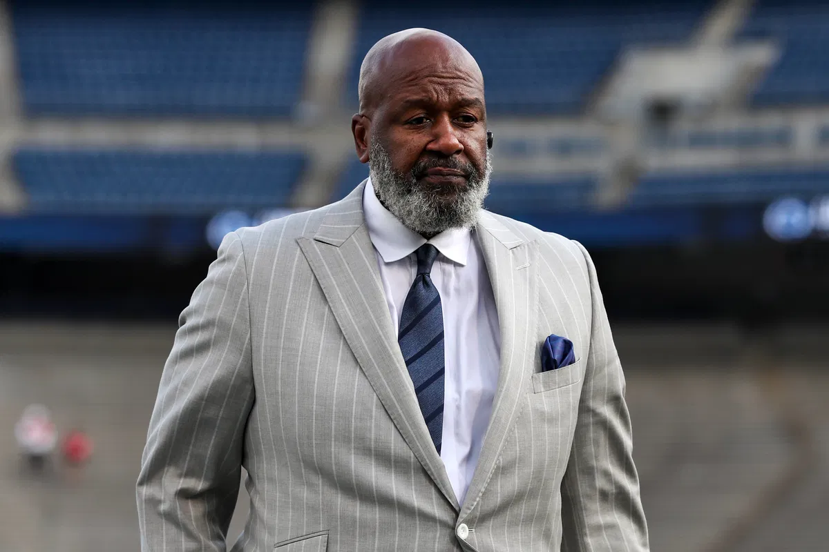 Mike Locksley's Firing Makes Zero Sense as Long-Time College Football Announcer Gives Up