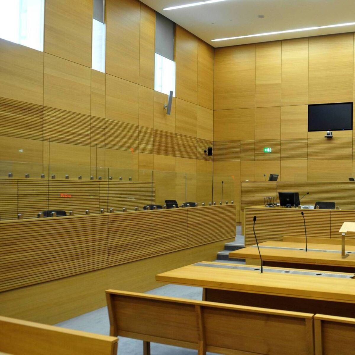 Man hired haulage firm to unknowingly steal Masterkabin from derelict Cork house