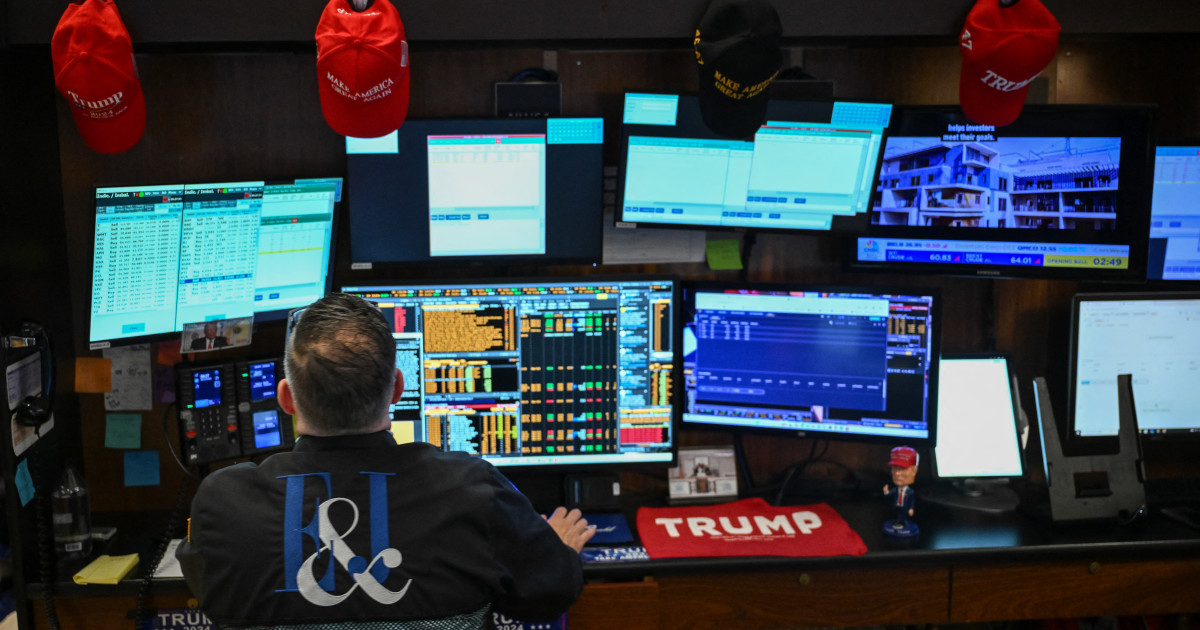 Are the Top 10% of American Consumers Really Driving 50% of Spending? Economists Debate.