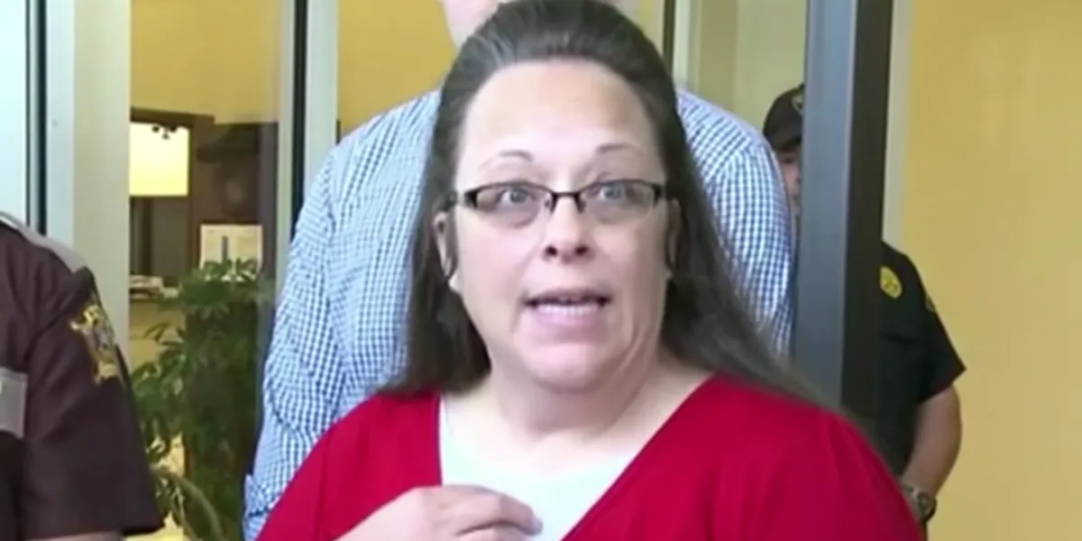 Legal scholars explain what happens if the Supreme Court takes up Kim Davis’ case