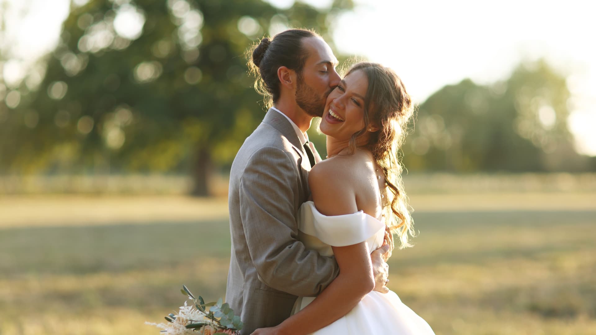 Is Wedding Insurance Worth It? Why One Expert Says It's a Must 'For Every Couple'