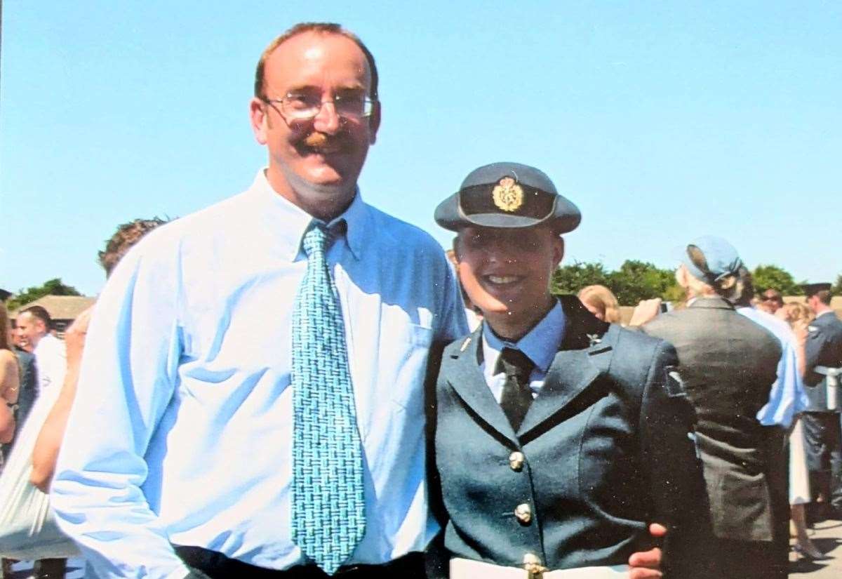 Nairn veteran who ‘lost special friends’ in Nimrod crash to attend Cenotaph Parade