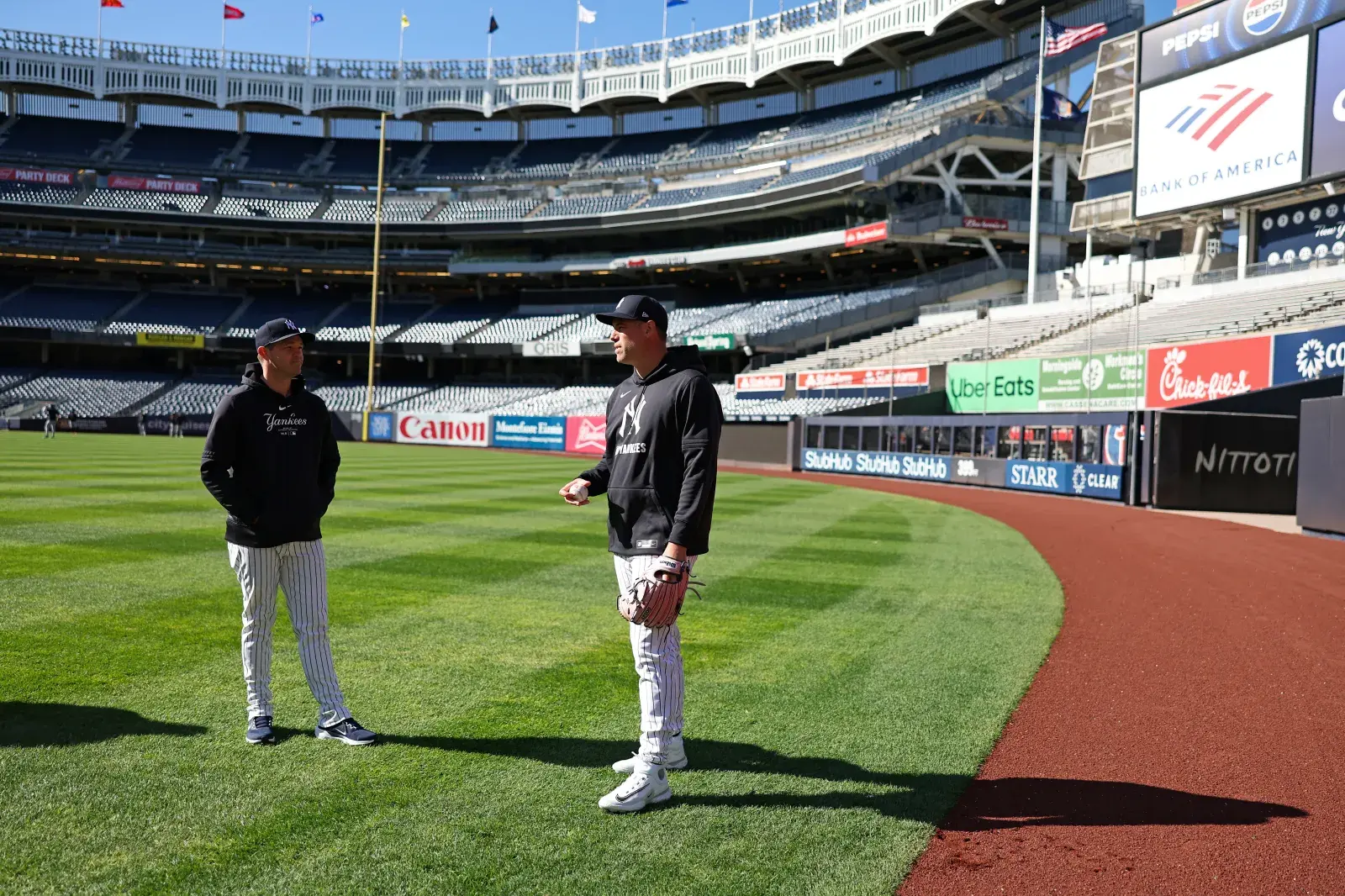 Recent Yankees Pitcher Reportedly Ready to Retire, Asks About Rockies GM Job