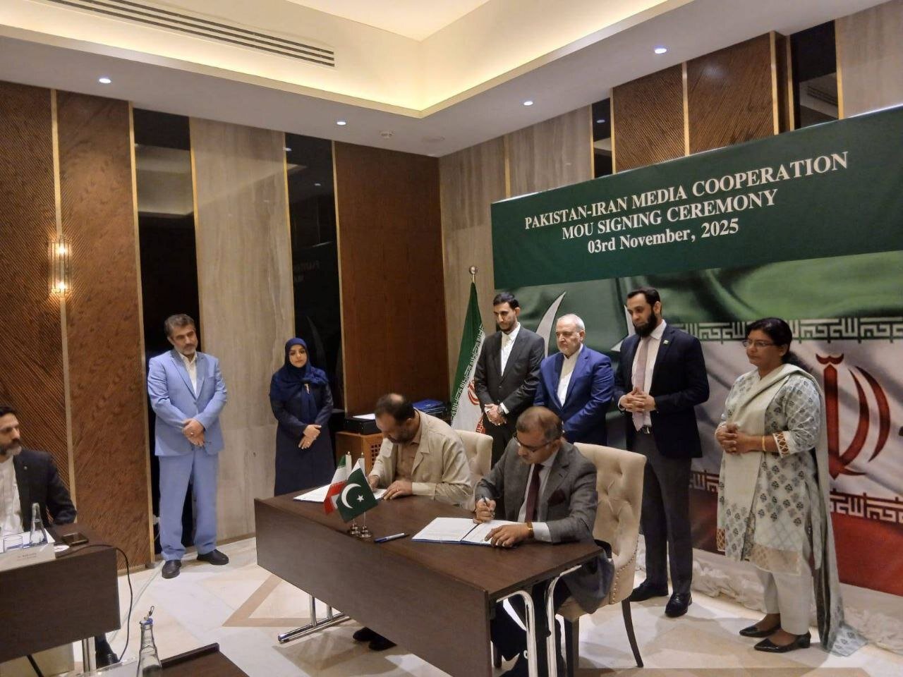 Iran, Pakistan ink 5 media, cultural cooperation MoUs