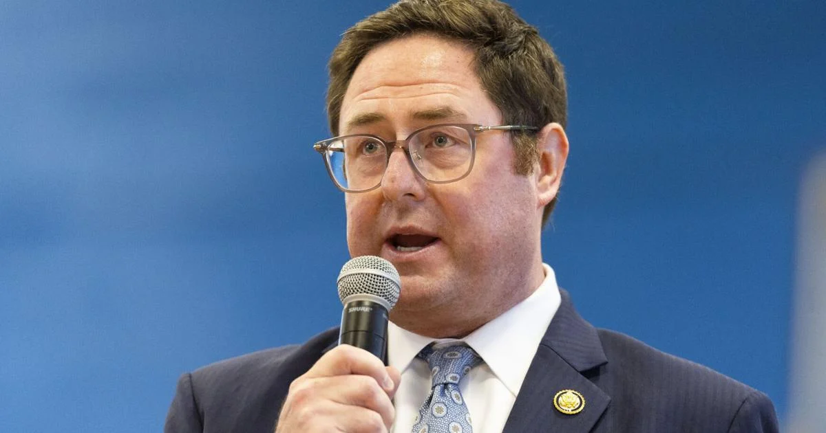 Trump endorses Rep. Mike Flood ahead of 2026 election