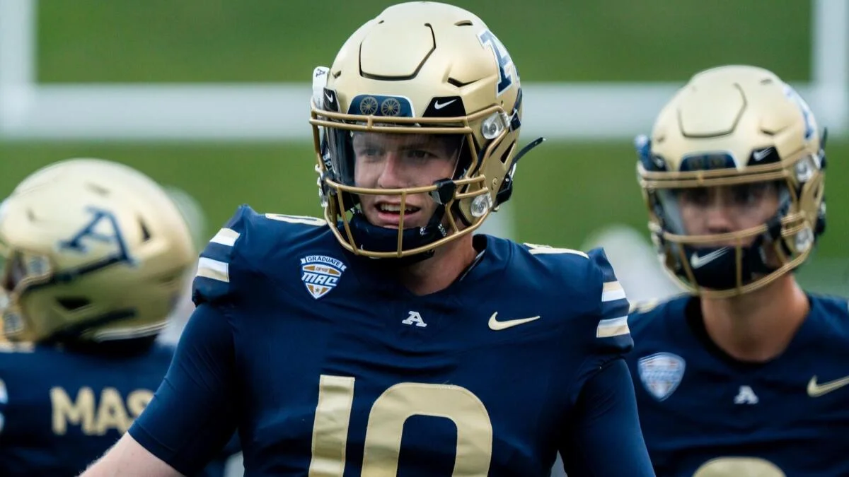 Akron vs. UMass odds, line, picks, MACtion predictions, best bets from proven model