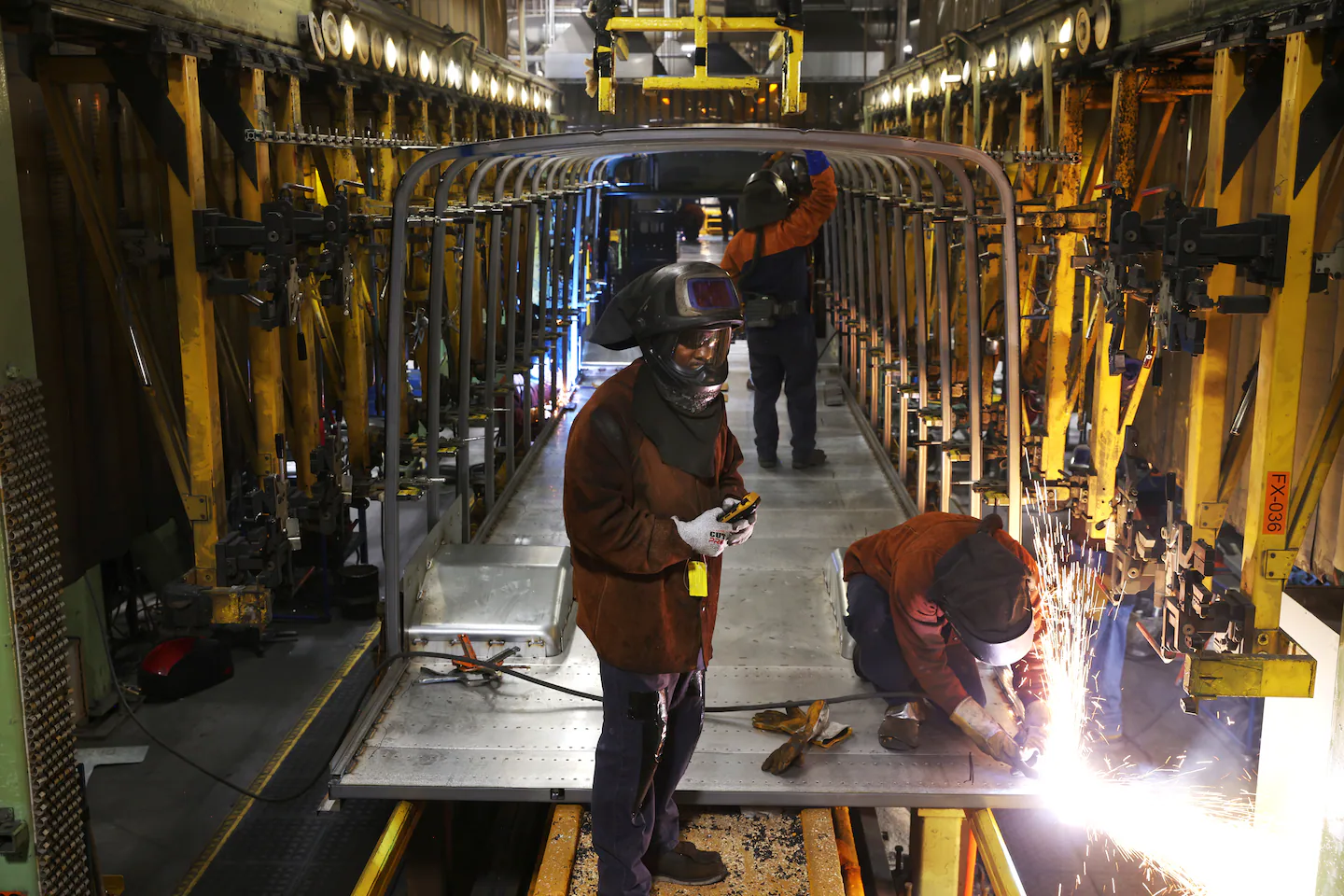 A look at US manufacturing’s mixed picture