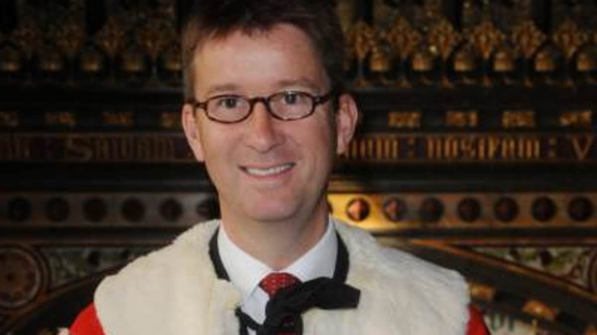 Former aide to Gordon Brown joins UK exodus abroad to UAE despite running FTSE 100 events firm