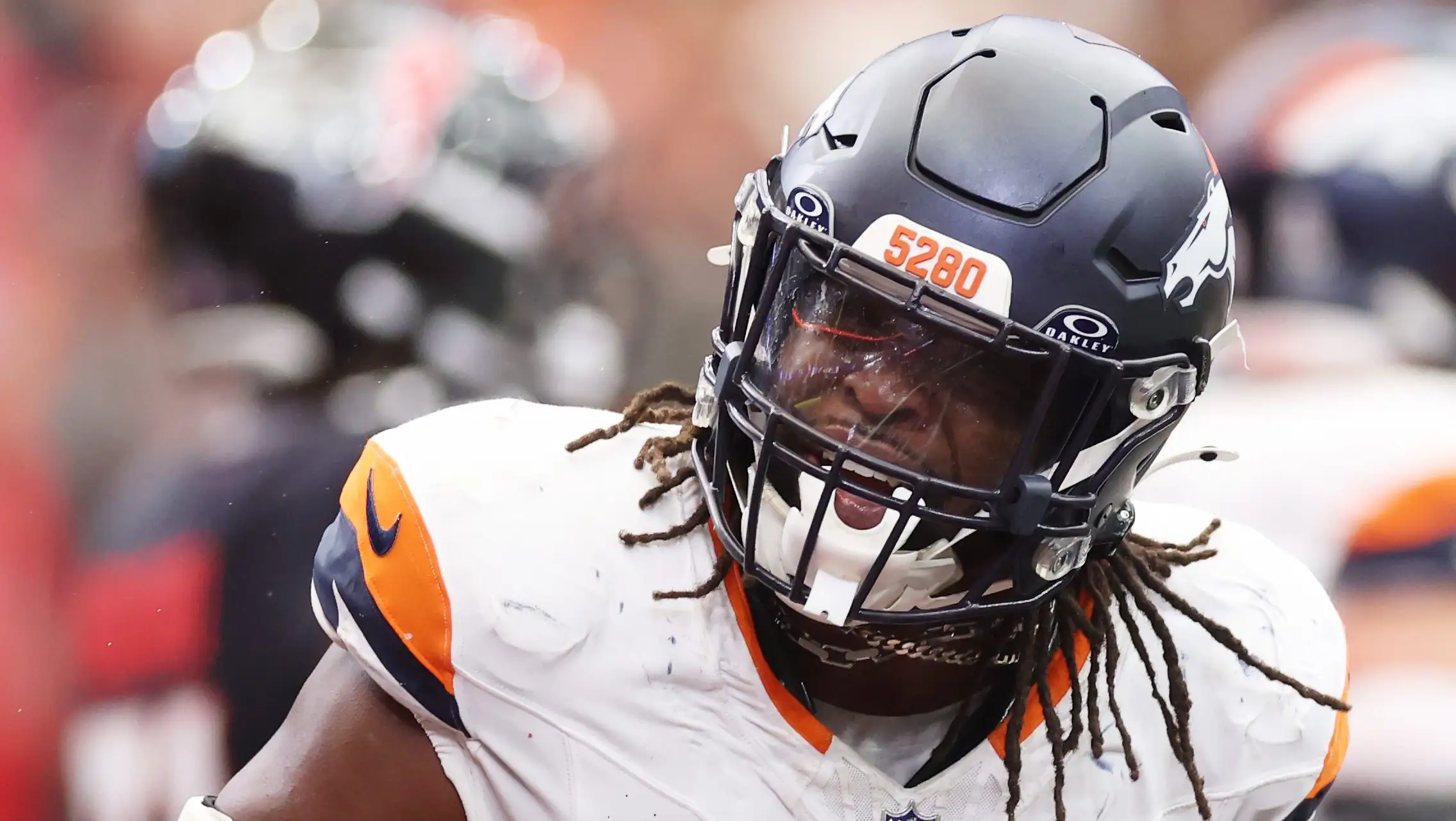 Dre Greenlaw Gets Strong Feedback After Broncos Defeat Texans