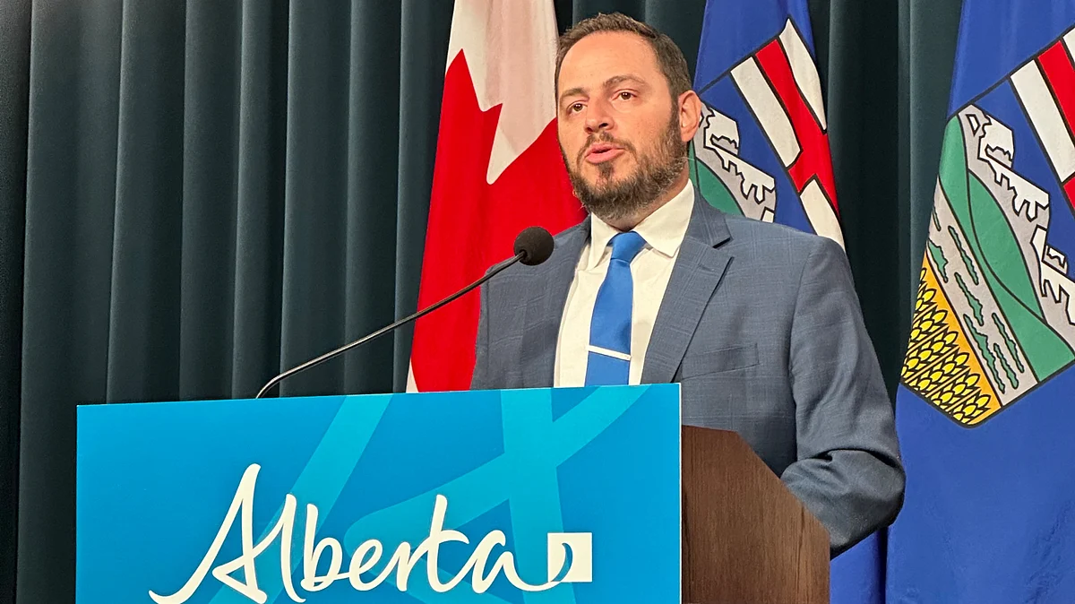 Alberta to make early reading and math screening law