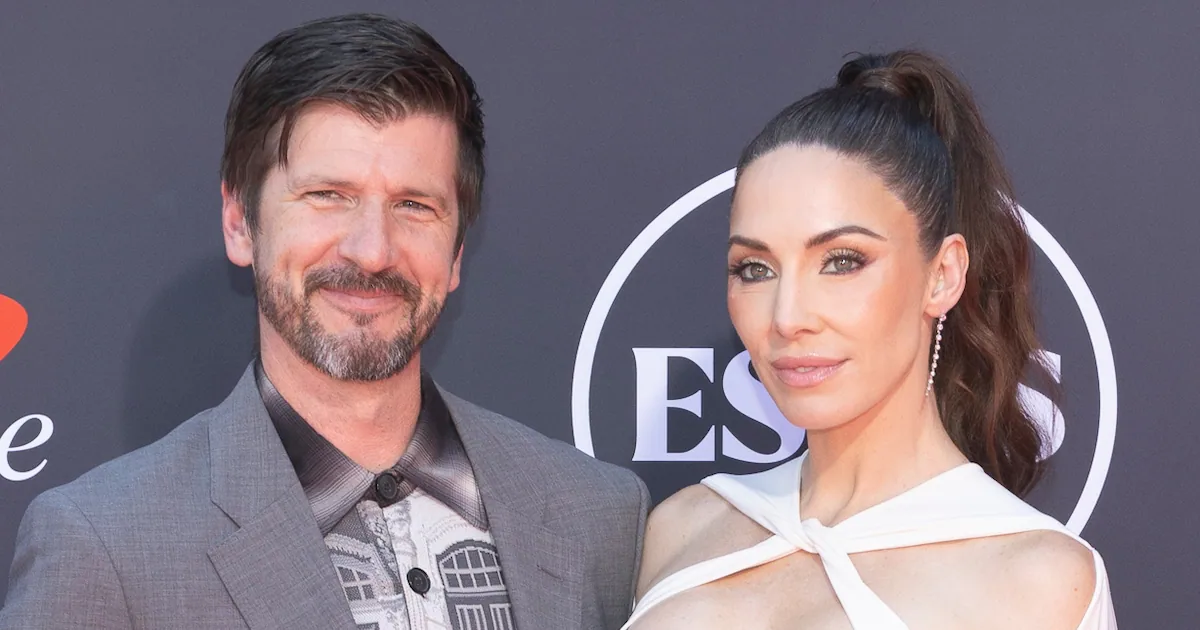 Whitney Cummings Gets Engaged to Professional Skateboarder