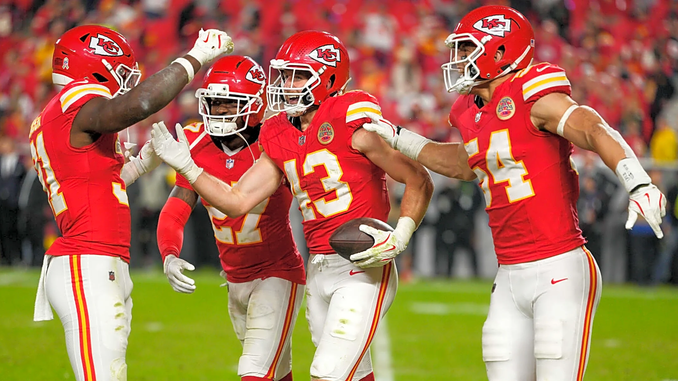 'MNF' takeaways: Stout defensive effort leads Chiefs to decisive win over Commanders