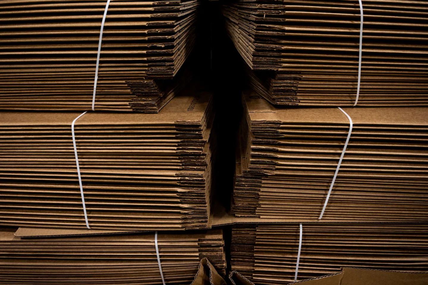 A slump in cardboard box sales is stoking fears of lackluster holiday shopping