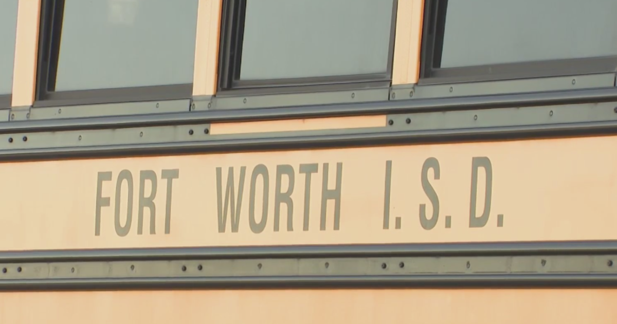 Fort Worth ISD to hold special meeting, discuss future with superintendent Karen Molinar