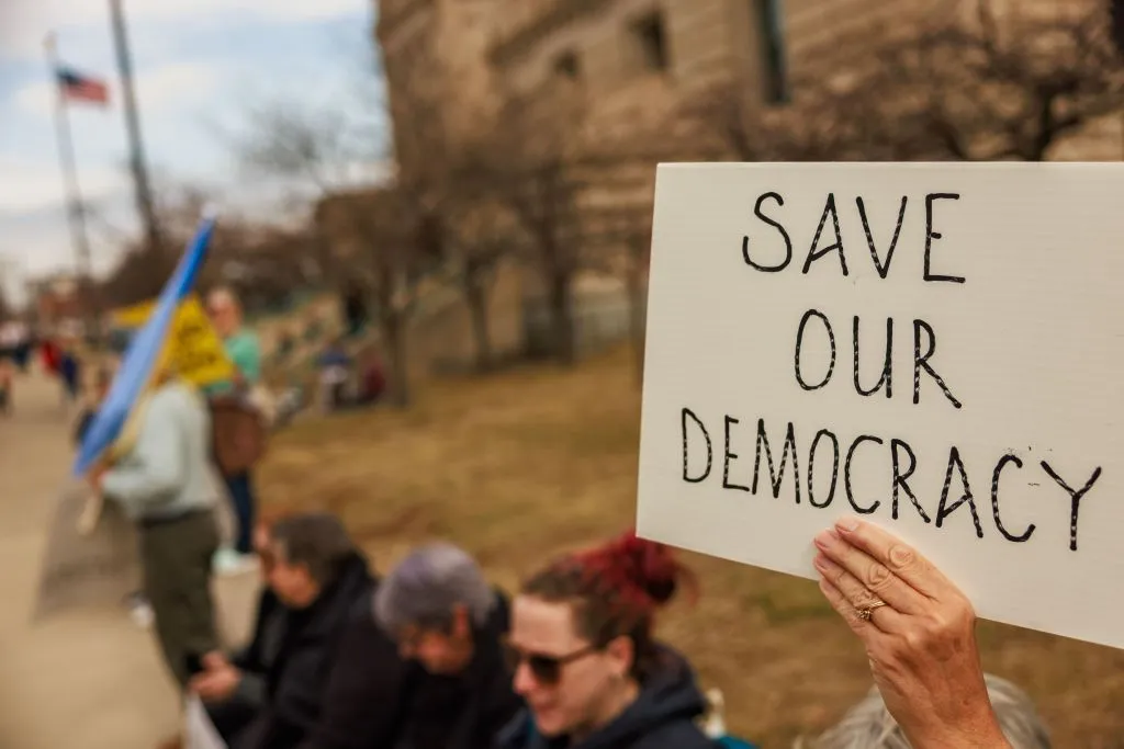 Indiana Governor Calls Special Session For Redistricting