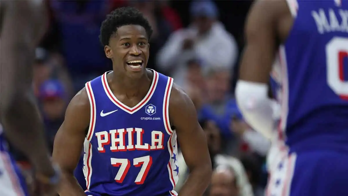76ers’ VJ Edgecombe has powerful words for Tyrese Maxey after drubbing Magic