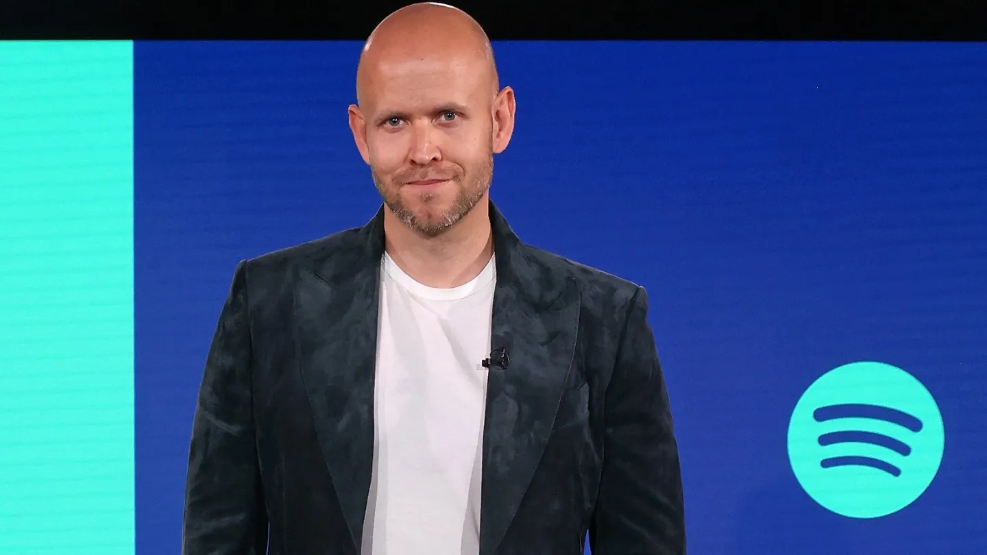 Spotify Hits 281 Million Paying Subs, Financials Rise