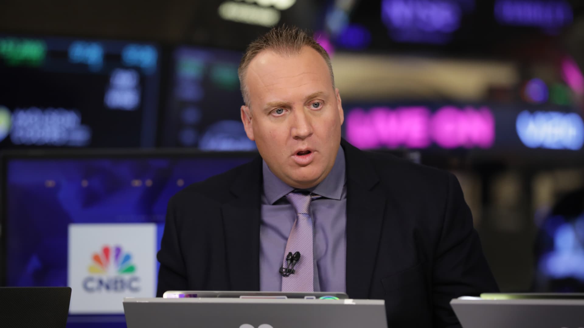 Gold is the ultimate 'low-trust asset'. A look at 3 miners in our Best Stocks list