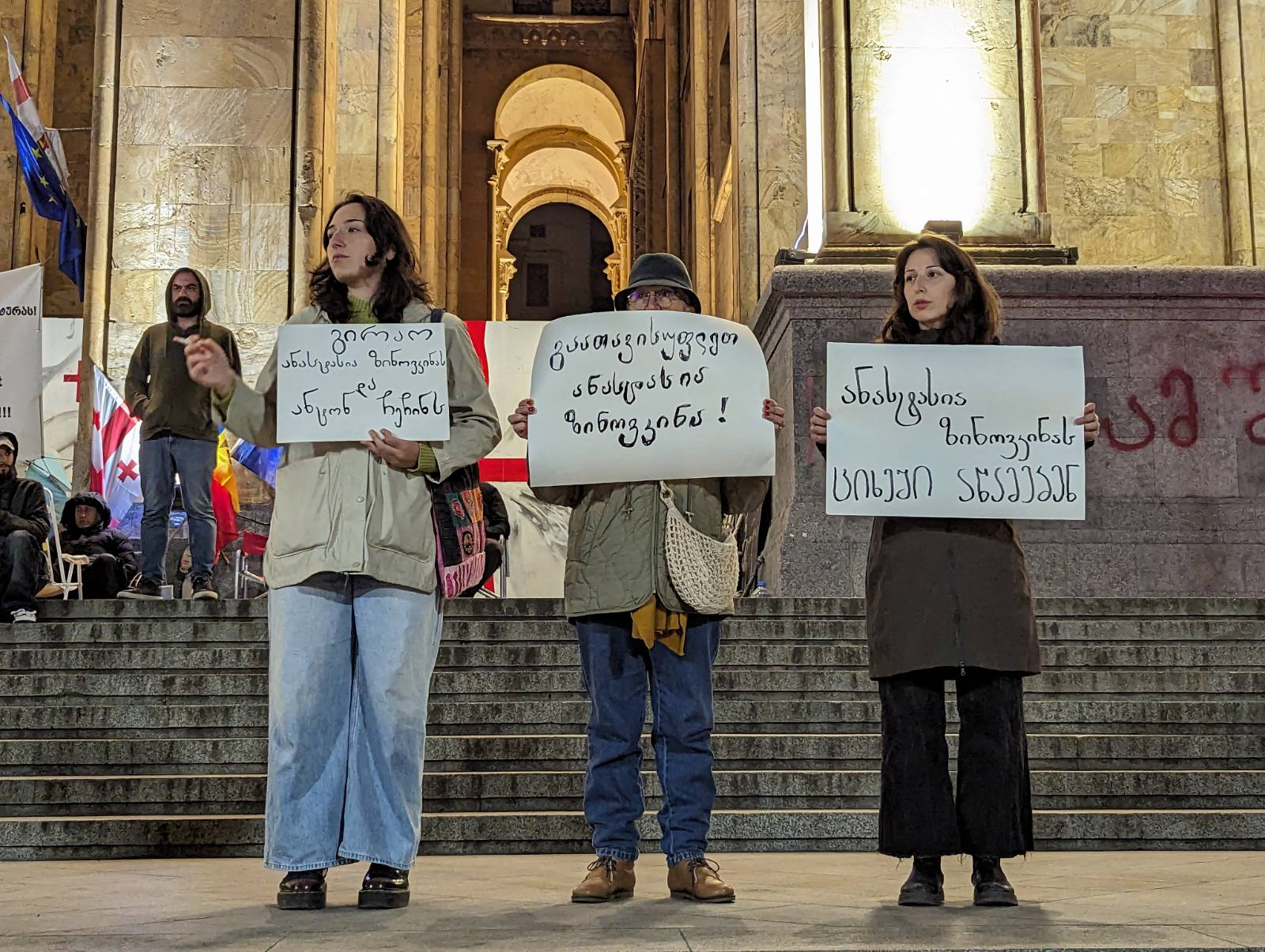 Calls to Transfer Russian Detainee to Hospital Amid Reports of Worsening Health, Mistreatment