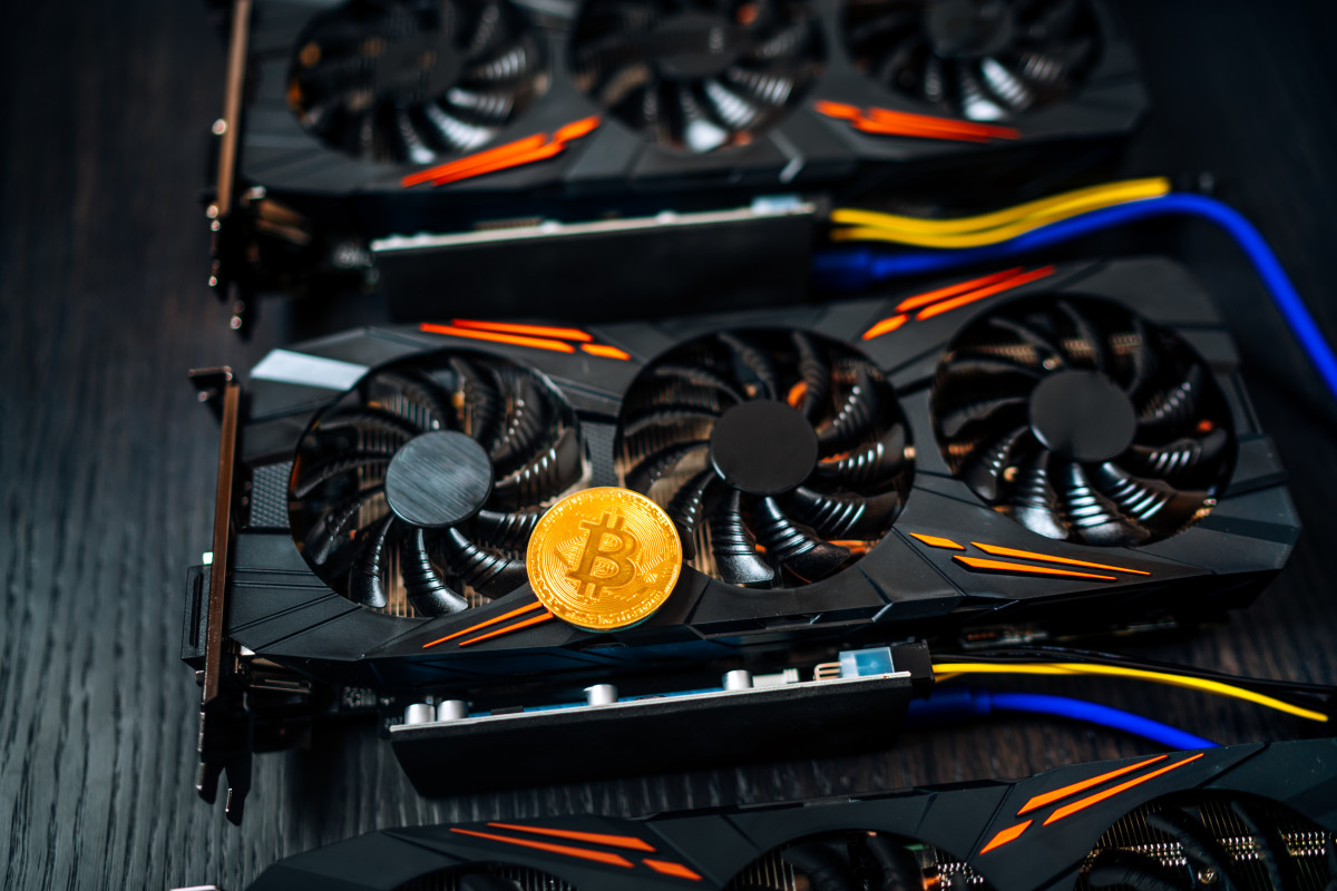 Popular crypto mining stock surges after $5.5B Amazon deal