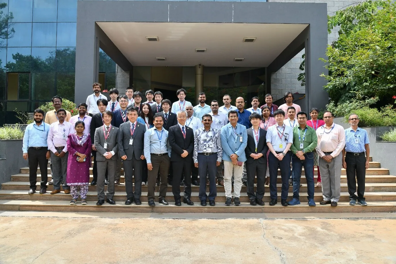 For new lunar collaboration, look to India and Japan