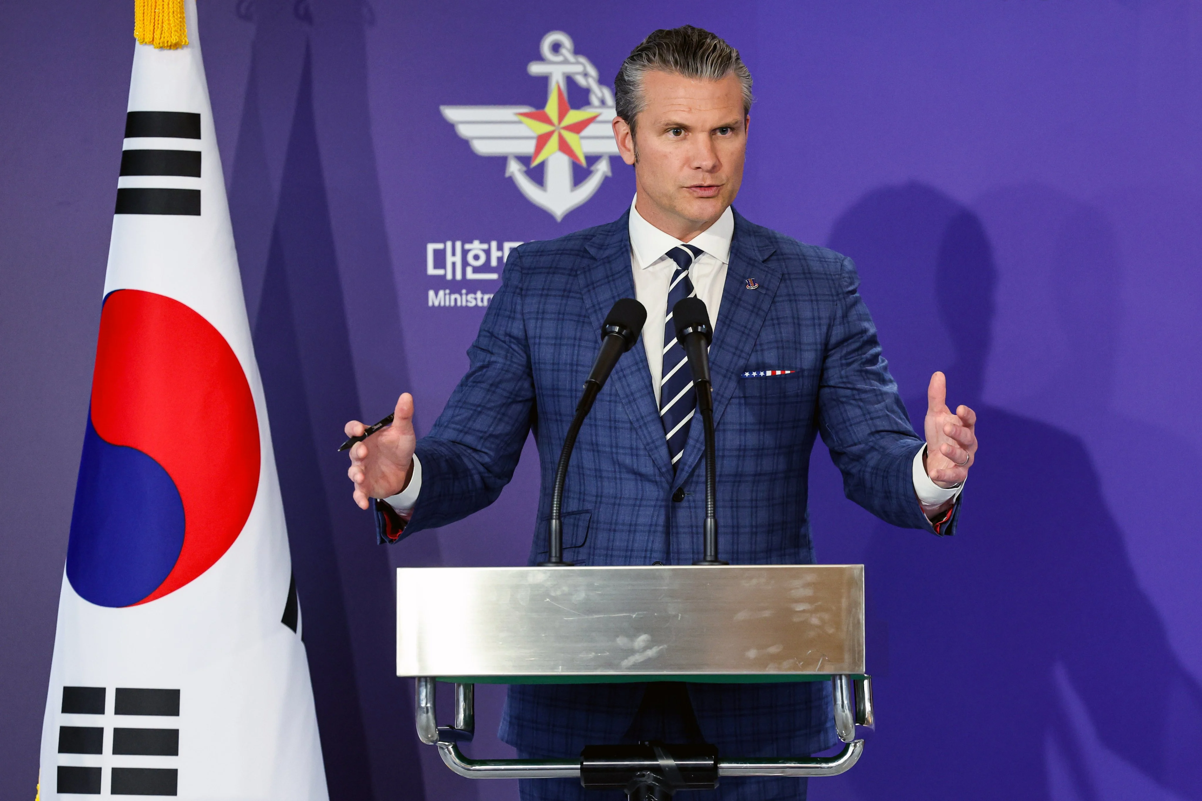 Hegseth confirms Trump support for Seoul’s nuclear submarine programme