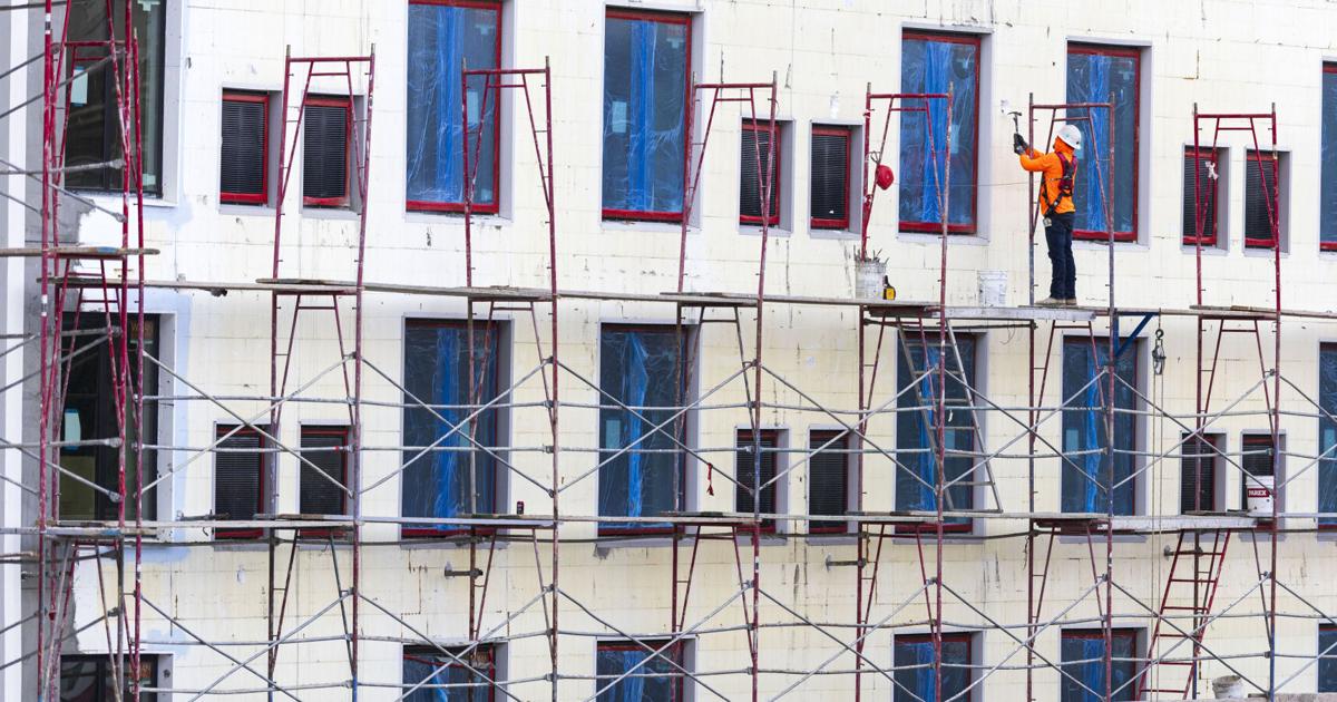 New downtown Lincoln hotel now accepting reservations