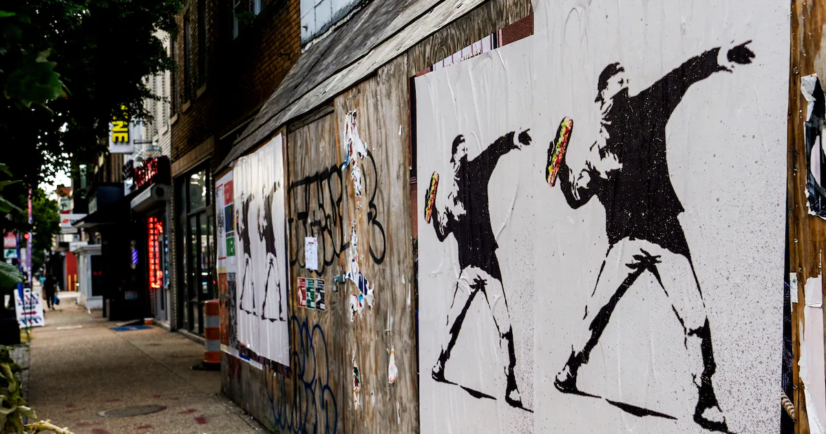 Trial starts in assault case against DC man who hurled sandwich at a federal agent